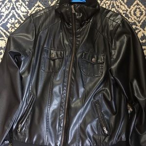 Women's Leather Jacket Size Medium